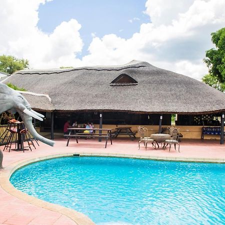 Zambezi Junction Lodge Livingstone Kültér fotó